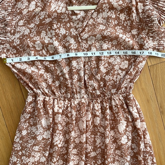 Floral V-Neck Ruffle Dress - Picture 9 of 10